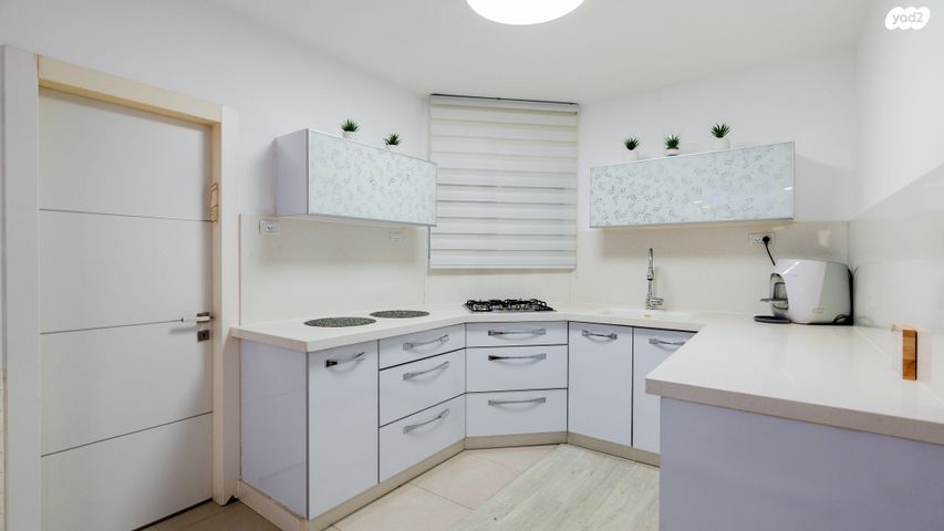 דירת גן, הרשל גרינשפן, באר שבע