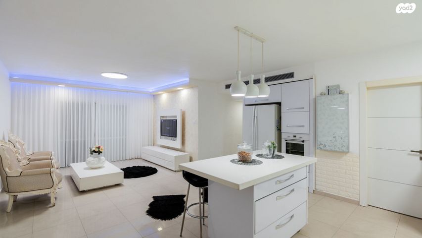 דירת גן, הרשל גרינשפן, באר שבע