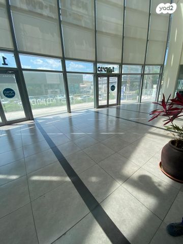 משרדים, כפר סבא