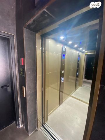 משרדים, כפר סבא