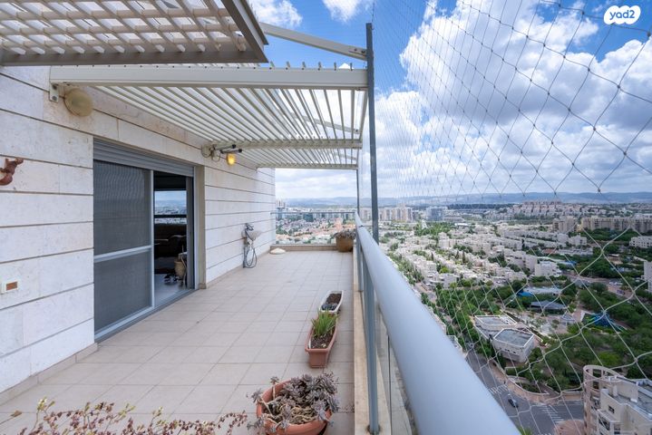 גג/ פנטהאוז, מגדל ים, אבני חן, מודיעין מכבים רעות