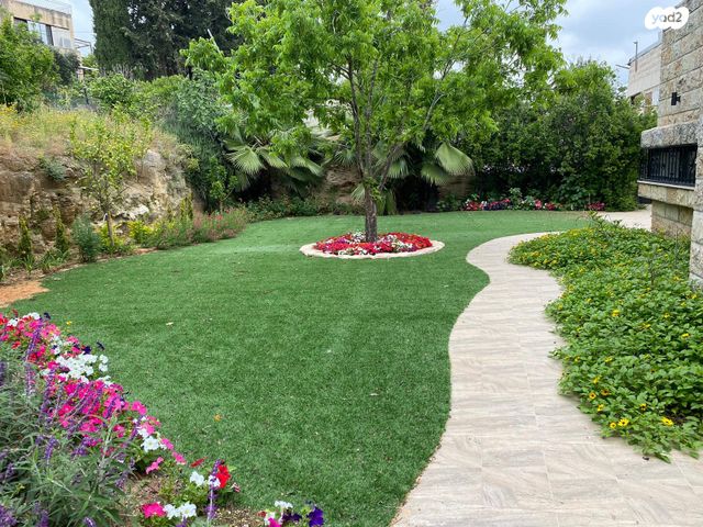 דו משפחתי, קדומים