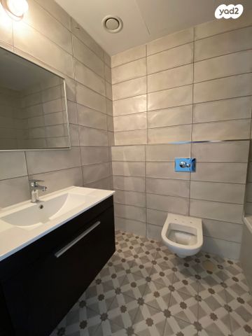 גרציאני יצחק 