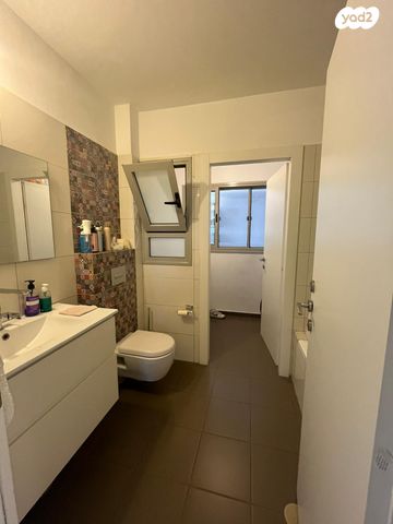 הרב שלום שבזי 