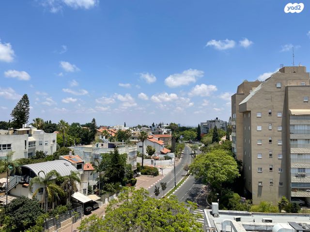 דירה, הפיוס, הרצליה