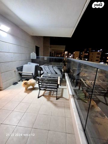 דירה, לאה גולדברג 4, גדרה