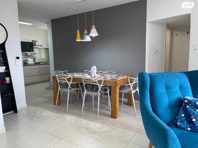 דירה, הפיוס, הרצליה