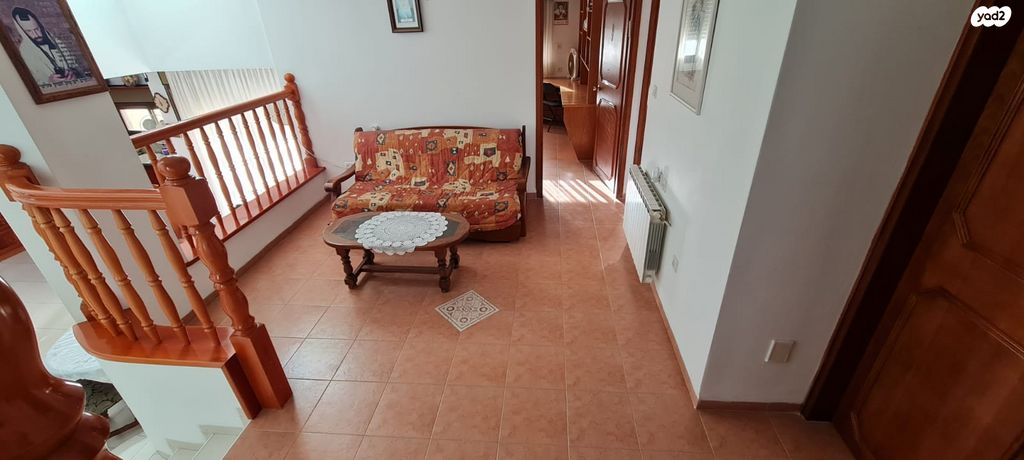 בית פרטי/ קוטג', יקינטון, הפרחים, כפר ורדים