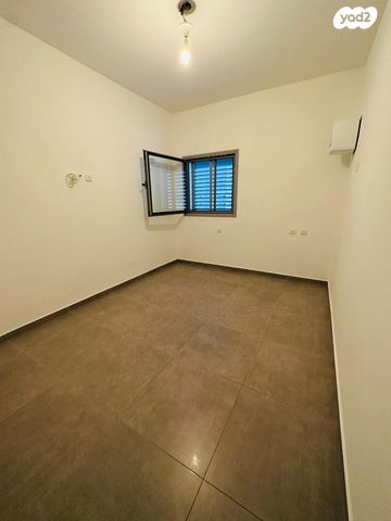 דירה, יעקב מרידור, אשקלון