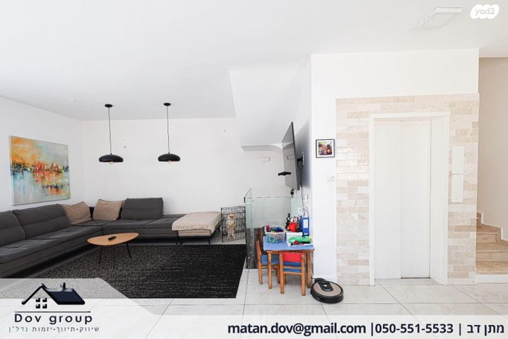 דו משפחתי, אקסודוס 15, גלי הים, נתניה