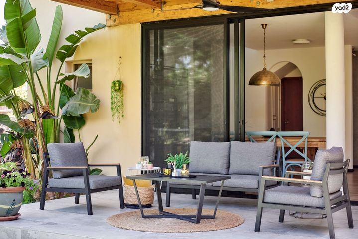 בית פרטי/ קוטג', ניצני עוז