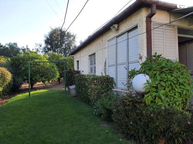 דו משפחתי, הירדן 14, חבצלת, רחובות