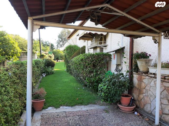 דו משפחתי, הירדן 14, חבצלת, רחובות