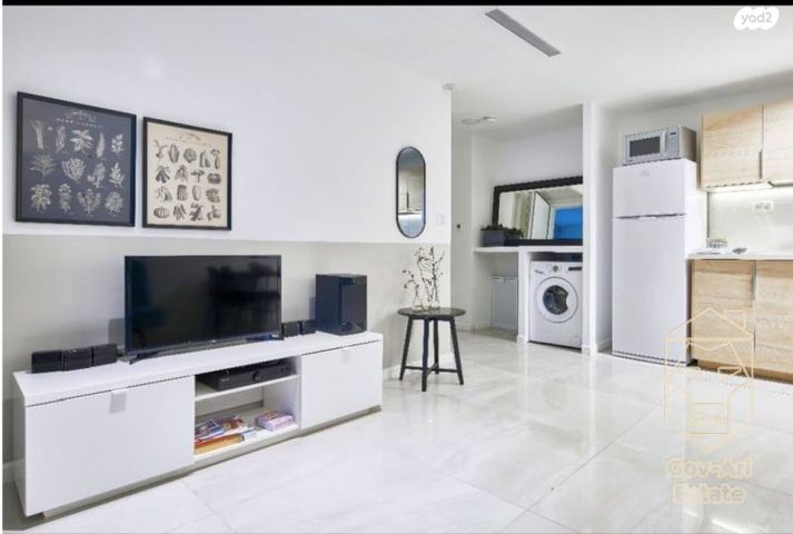 דירה, עובדיה סומך, ירושלים