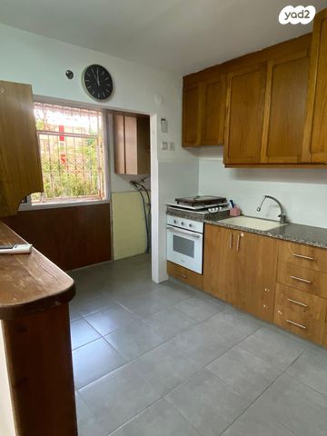 דירה, אנילביץ', חולון