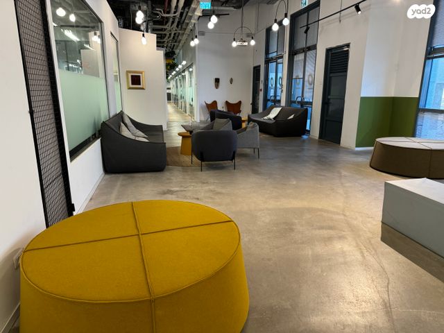 משרדים, משכית, הרצליה