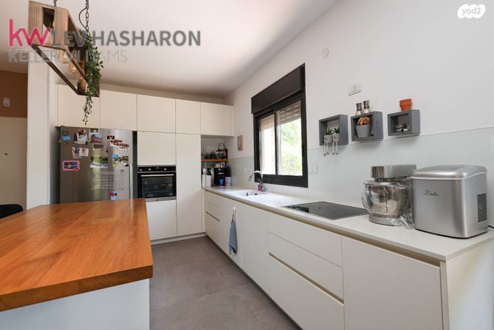 דירת גן, כפר יונה