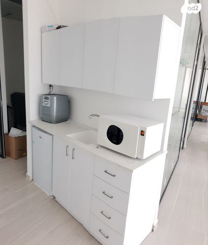 משרדים, דרך מנחם בגין, תל אביב יפו