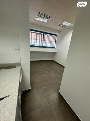 משרדים, כפר סבא