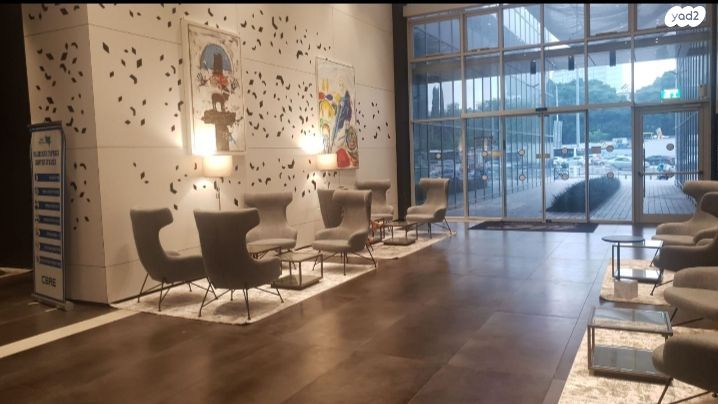 משרדים, דרך מנחם בגין, תל אביב יפו