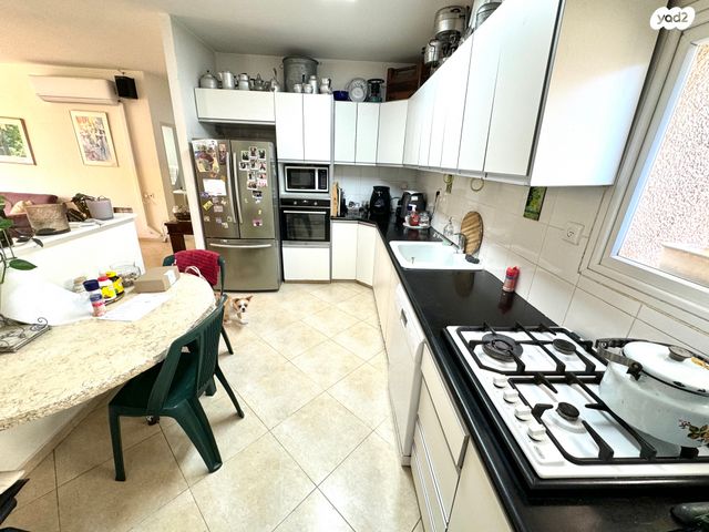 דירה, אריה בן אליעזר 49, רמת גן