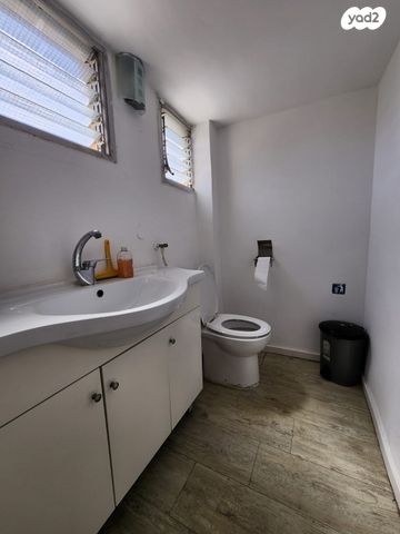 משרדים, כפר סבא