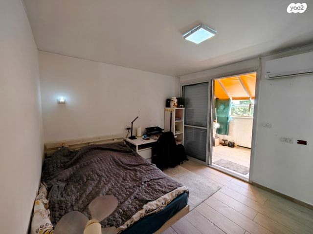 דופלקס, הנגב 43, אריאל