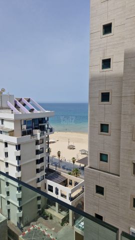 הרב אהרונסון 