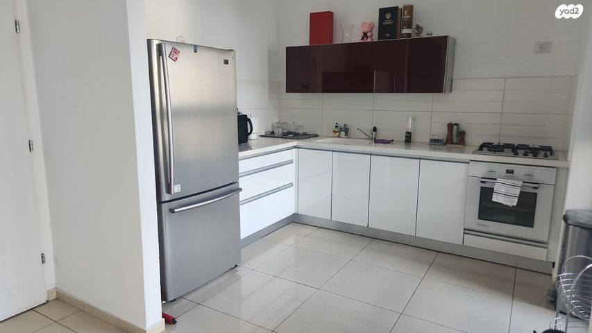 דירה, הרי הגלעד, בורסה, רמת גן