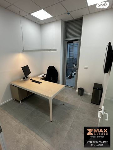 משרדים, הרוקמים, חולון