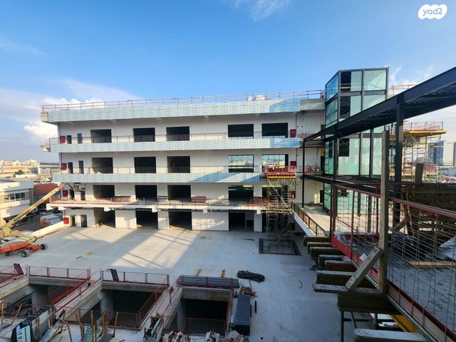 מבני תעשיה, ראשון לציון