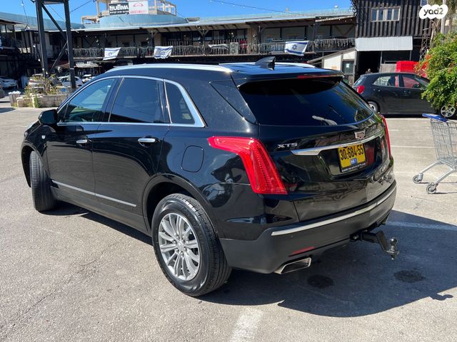 קאדילק XT5