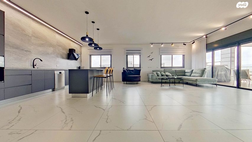 גג/ פנטהאוז, אלישע הנביא, מודיעין מכבים רעות