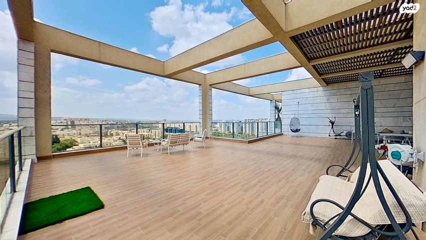 גג/ פנטהאוז, אלישע הנביא, מודיעין מכבים רעות