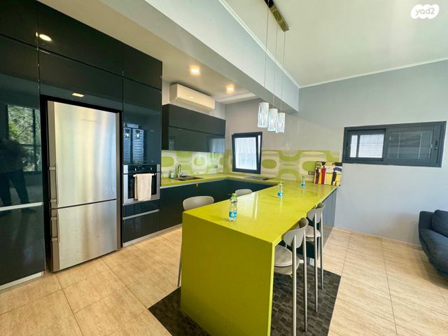 דירה, שדרות מוצקין, תל אביב יפו