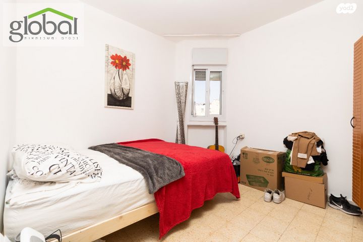 דירה, משה ברזני, ארמון הנציב, תלפיות מזרח, ירושלים