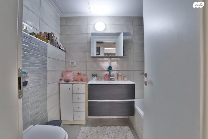 דירה, שתולים 59, תל אביב יפו