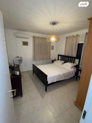 בית פרטי/ קוטג', הרשל גרינשפן, באר שבע