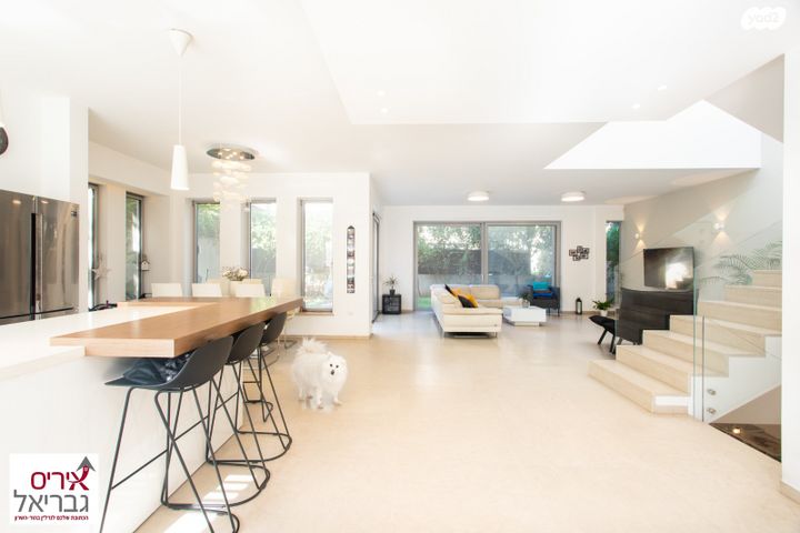 בית פרטי/ קוטג', הוד השרון