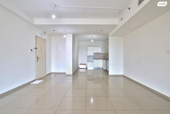 דירה, צה"ל, משכנות האומנים, קרית מוצקין