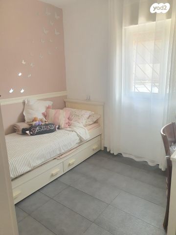 דירת גן, חיים 75, אפק, קרית ביאליק