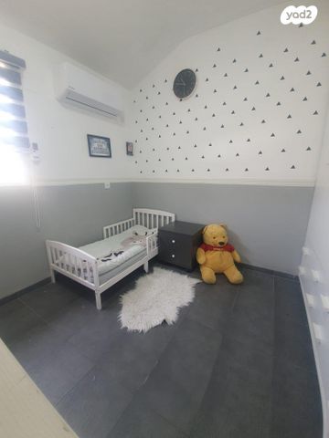 דירת גן, חיים 75, אפק, קרית ביאליק