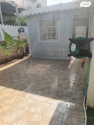 דירת גן, חיים 75, אפק, קרית ביאליק