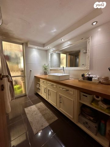 דירה, התאנה, חיפה