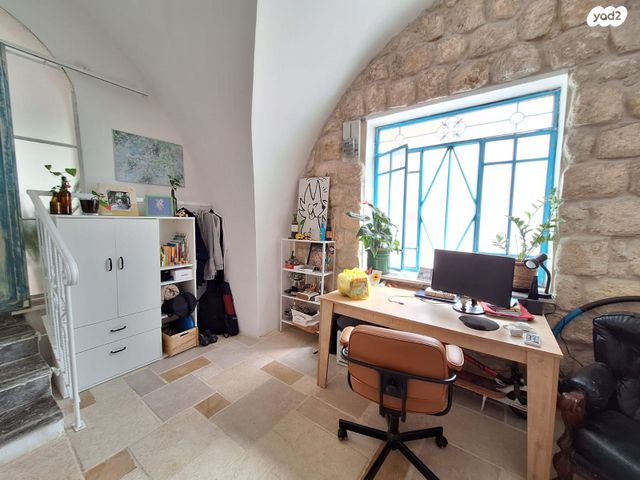 דירת גן, יוחנן הקדוש, ואדי נסנאס, חיפה