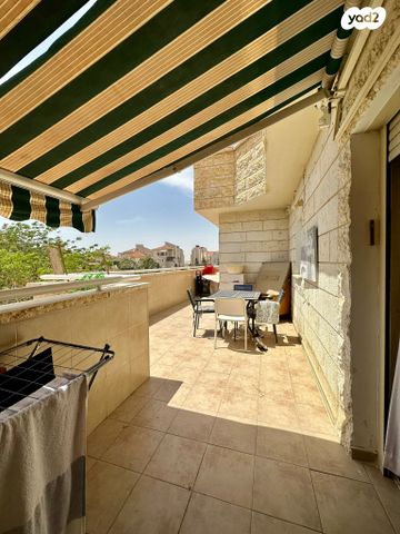 דירה, יעקב פיכמן, באר שבע