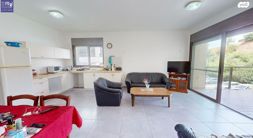 דירה, איתמר, חרוזים, רמת גן