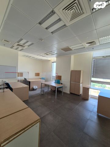 משרדים, נס ציונה