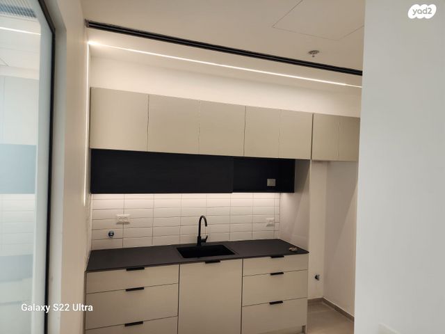 משרדים, חיפה