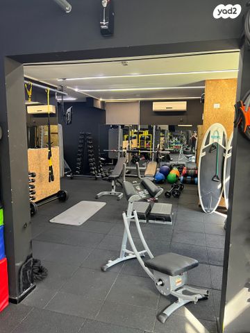 סטודיו, רחובות